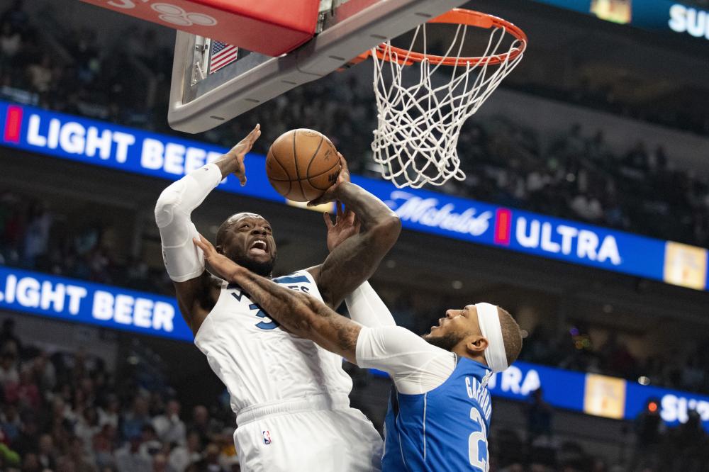 通过一系列 通过一系列